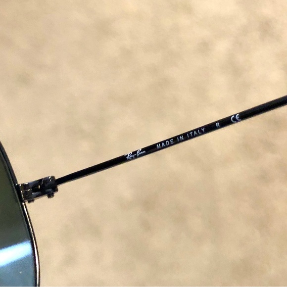 Ray-Ban RB3025 Black Large Metal Aviator Sunglasses - Picture 9 of 14